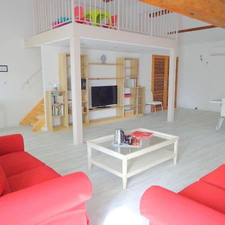 Domaine Les Rivales Apartment Cavaillon Exterior photo