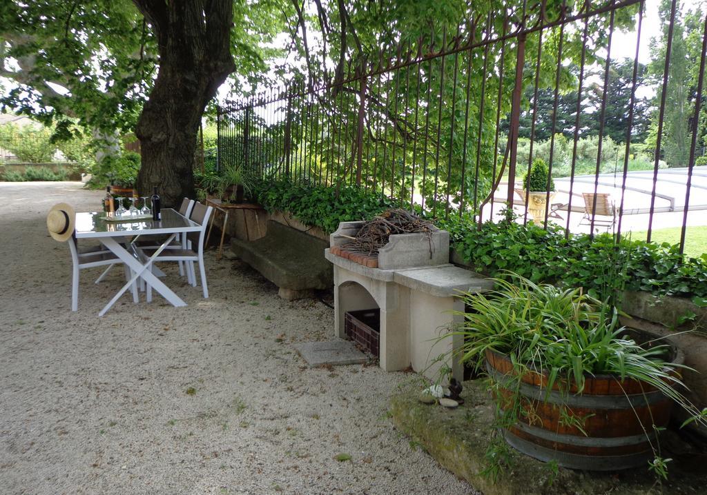 Domaine Les Rivales Apartment Cavaillon Room photo
