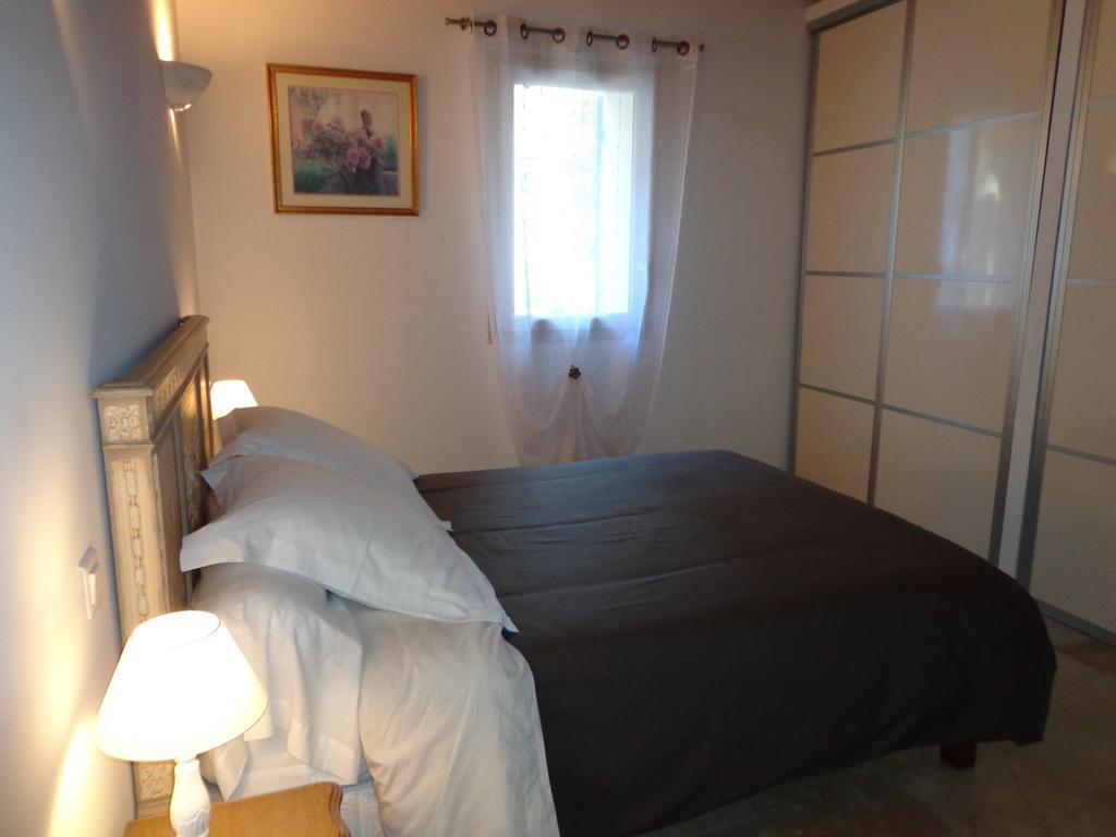 Domaine Les Rivales Apartment Cavaillon Room photo