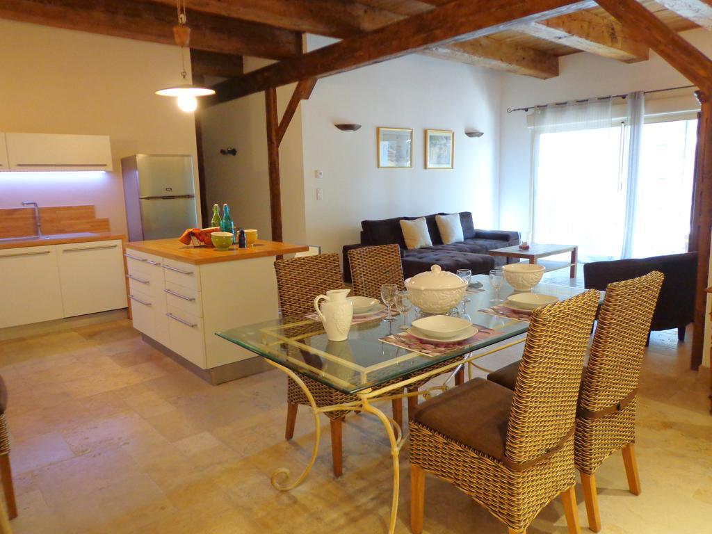 Domaine Les Rivales Apartment Cavaillon Exterior photo