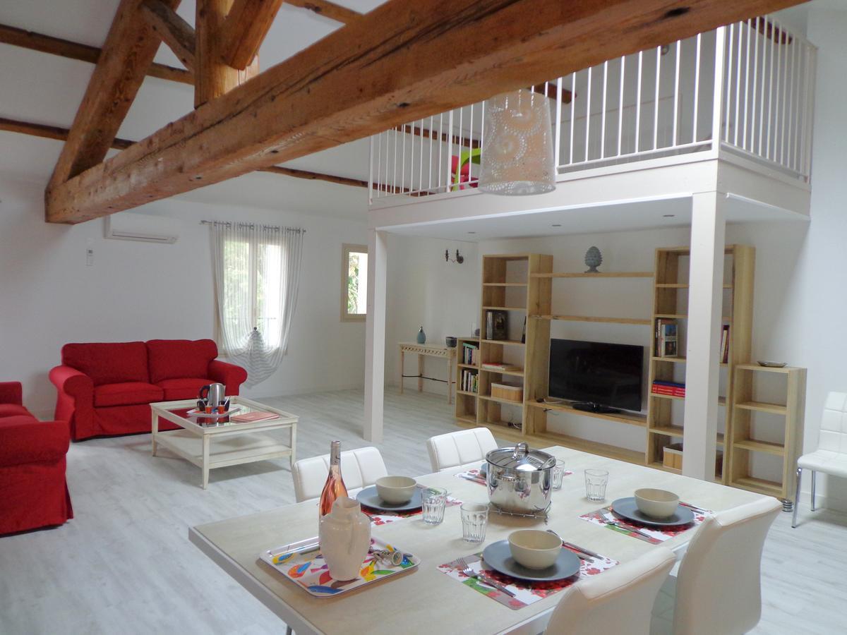Domaine Les Rivales Apartment Cavaillon Exterior photo
